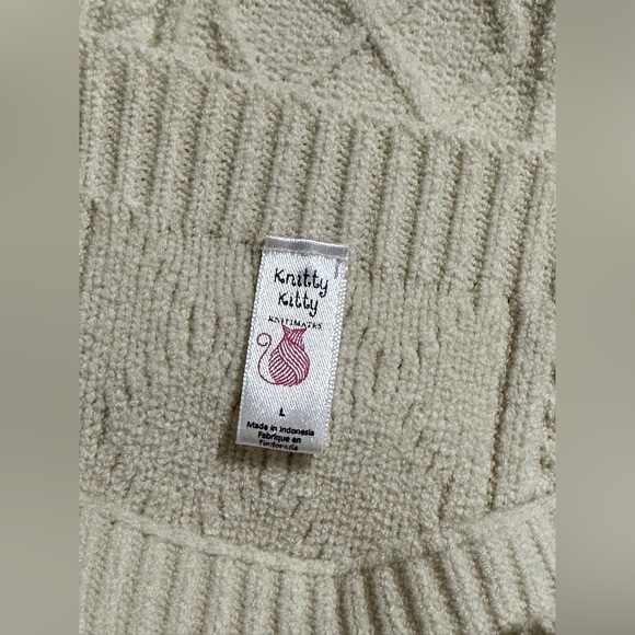 FREE PEOPLE Knitty Kitty Cable Knit Cream Sweater Romper RARE - Picture 5 of 7